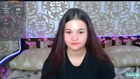 Snapshot of elisesmuse chatting on 8, 7, 2026 elisesmuse online show from 8, 7, 2026