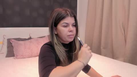 Elly online show from 24, 11, 2025