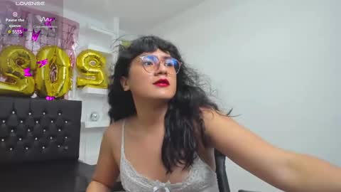 Snapshot of elith_berry69_ chatting on 2, 3, 2025 elith_berry69_ online show from 2, 3, 2025