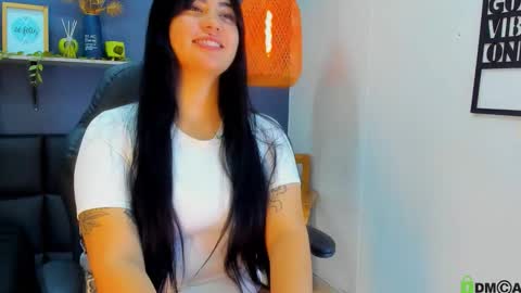 eliza_pink24 online show from 3, 2, 2026