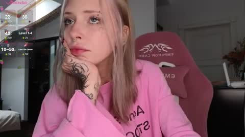 Elizabeth online show from 21, 7, 2026