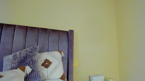 Snapshot of eliza_sanz chatting on 9, 2, 2025 My name is ElizaPVT is open online show from 9, 2, 2025