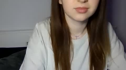 Elizabet 18 online show from 15, 2, 2025