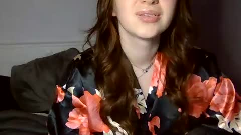 Elizabet 18 online show from 16, 2, 2025