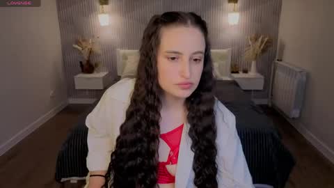 Snapshot of elizabet_collins chatting on 6, 5, 2026 Elizabet online show from 6, 5, 2026