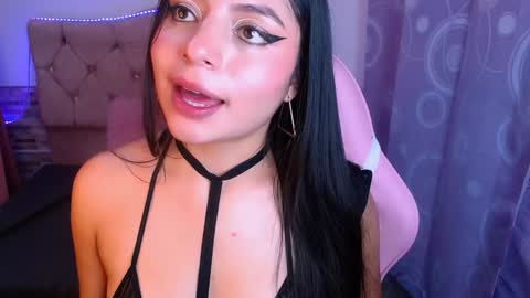 Snapshot of elizabetcooper chatting on 19, 1, 2025 Elizabeth online show from 19, 1, 2025