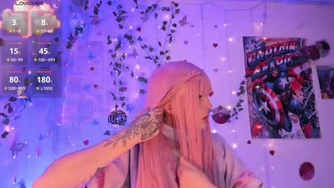 Snapshot of elizabeth_jing chatting on 19, 10, 2025    Independent Model online show from 19, 10, 2025