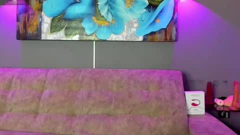 Elizabeth Lamer online show from 13, 11, 2025