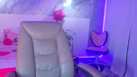 Lizzy online show from 25, 7, 2026