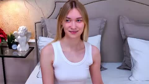 Elizabeth online show from 17, 7, 2026