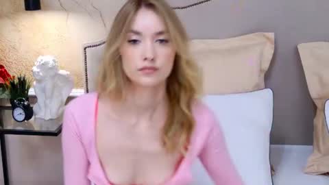 Elizabeth online show from 4, 8, 2026