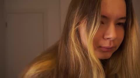 Elizabeth online show from 18, 9, 2025