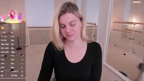 elizabethmad online show from 23, 10, 2025
