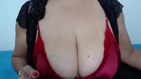 ElizabethMiler online show from 21, 5, 2026
