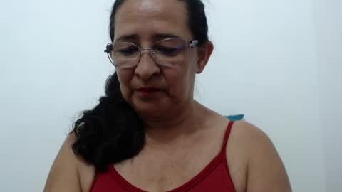 ElizabethMiler online show from 28, 6, 2026