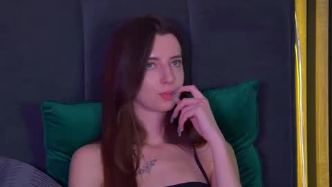 Elizabet online show from 17, 1, 2025