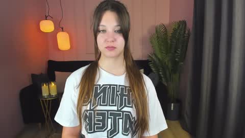 Snapshot of elizamild chatting on 15, 12, 2024 Eliza online show from 15, 12, 2024