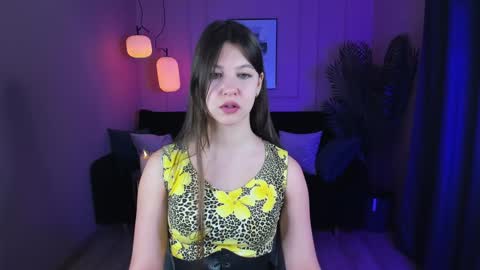 Snapshot of elizamild chatting on 12, 1, 2025 Eliza online show from 12, 1, 2025