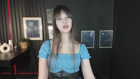 Snapshot of elizamild chatting on 23, 1, 2025 Eliza online show from 23, 1, 2025