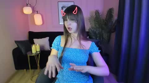 Snapshot of elizamild chatting on 11, 2, 2025 Eliza online show from 11, 2, 2025