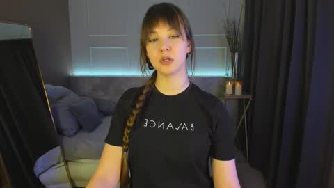 Snapshot of elizamild chatting on 20, 2, 2025 Eliza online show from 20, 2, 2025