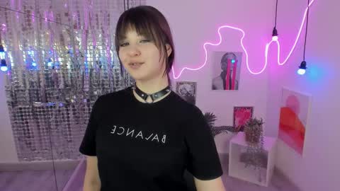 Snapshot of elizamild chatting on 2, 3, 2025 Eliza online show from 2, 3, 2025