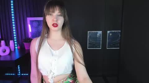 Snapshot of elizamild chatting on 11, 3, 2025 Eliza online show from 11, 3, 2025