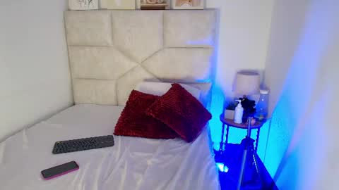 Eliza online show from 28, 7, 2026