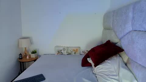 Eliza online show from 6, 8, 2026