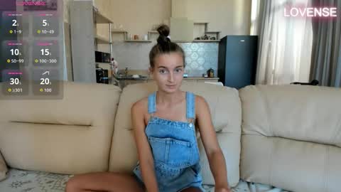 Eliz                               online show from 13, 9, 2025