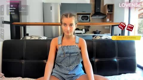 Eliz                               online show from 6, 10, 2025