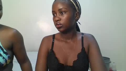 ella8_ online show from 28, 6, 2026