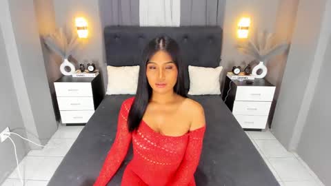 Ella online show from 7, 12, 2024