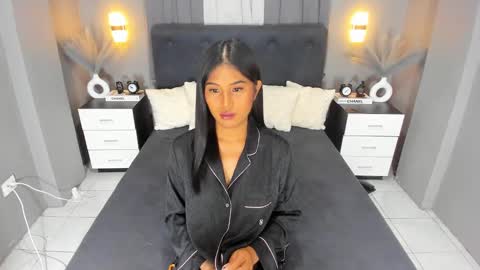 Ella online show from 8, 12, 2024