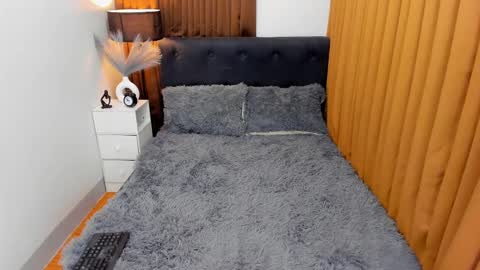 Ella online show from 27, 12, 2024