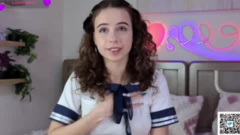 ella_desire online show from 26, 4, 2026