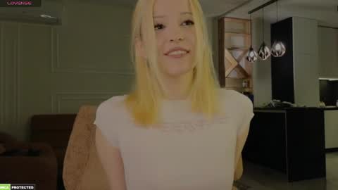 Ella NEXT STREAM 1TH DECEMBER 1200 - 0800 AM AT MOSCOW TIME online show from 20, 4, 2026