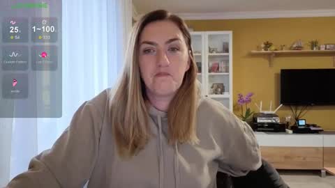 Ella  Max online show from 4, 11, 2025