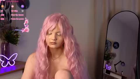 Snapshot of ella_mental chatting on 15, 3, 2026 ella_mental online show from 15, 3, 2026