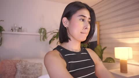 ELLA OWEN online show from 28, 4, 2026