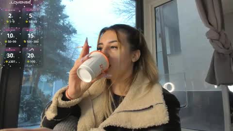 ella_vee online show from 16, 1, 2026