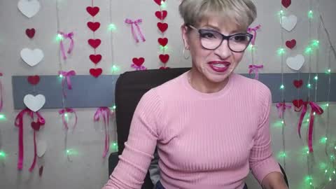 EllaBonito online show from 2, 2, 2025