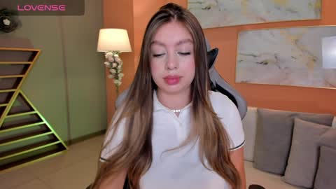 EllaClark online show from 5, 2, 2025