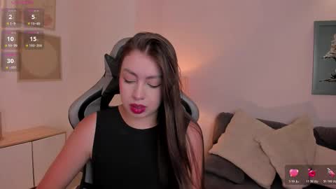 EllaClark online show from 1, 11, 2025