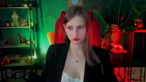 Ella online show from 28, 2, 2025