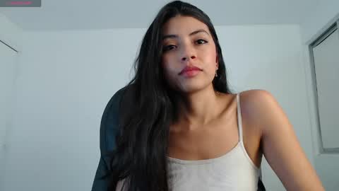 Ella Amoneth online show from 21, 4, 2026