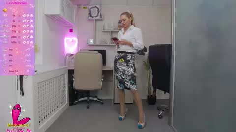            online show from 10, 9, 2025