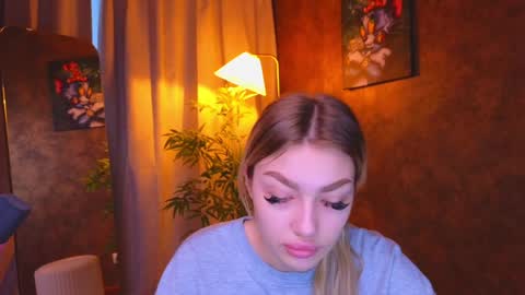 ellamilla online show from 7, 1, 2025