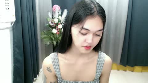 ELLA online show from 6, 7, 2026