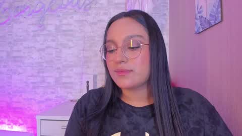 Ella online show from 22, 2, 2025